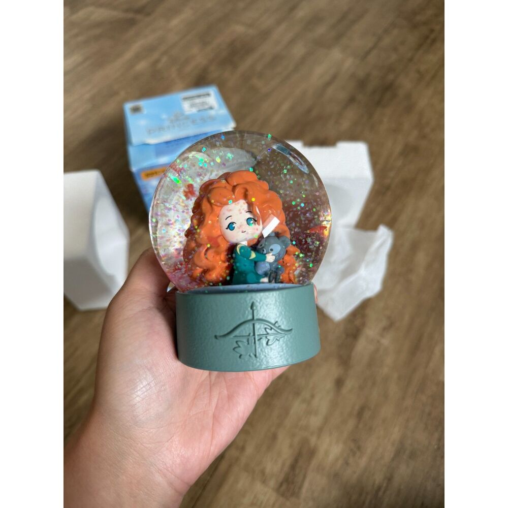 52TOYS Disney Princess D-Baby Star Crystal Ball Snow Globe Merida